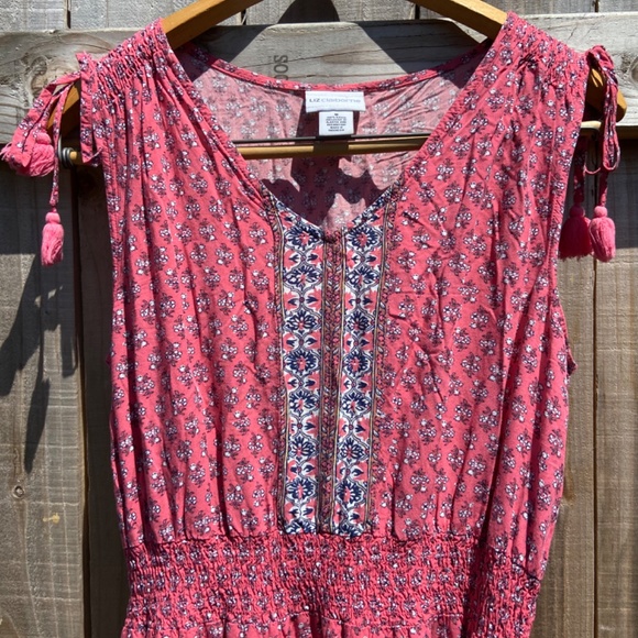 Sexiest Liz Claiborne I’ve ever seen! - Picture 2 of 10